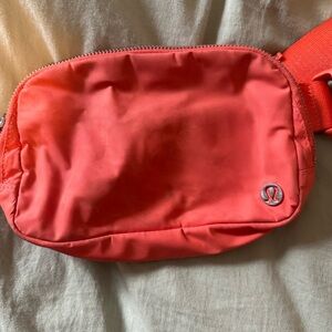 Lululemon Coral Belt Bag